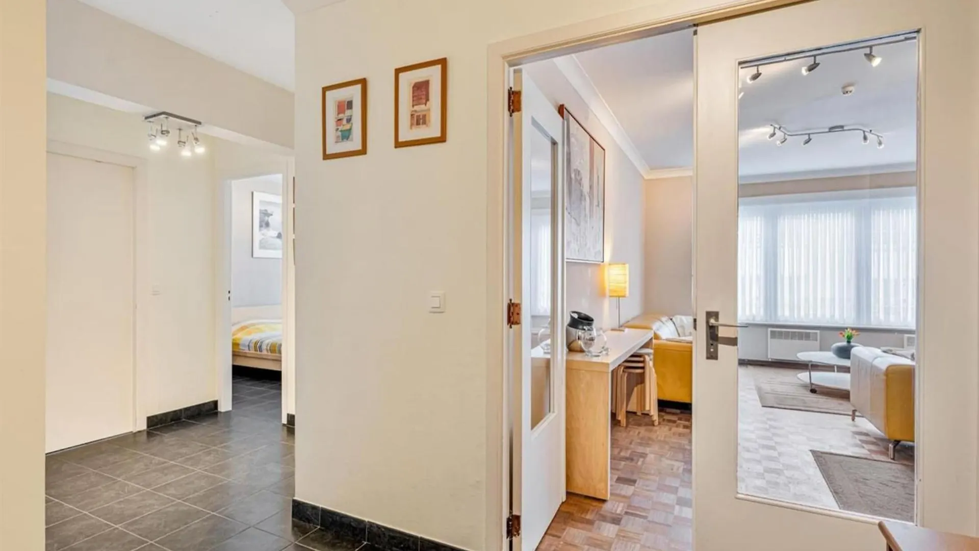 Romantic Apartment With View Ostend